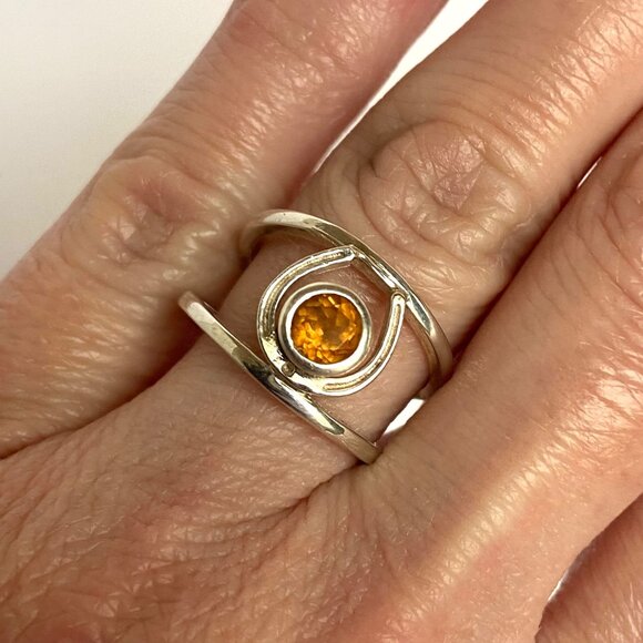 Sterling Silver 925 Round Faceted Citrine Gemstone Horseshoe Ring Sz 6.5 - Picture 14 of 16